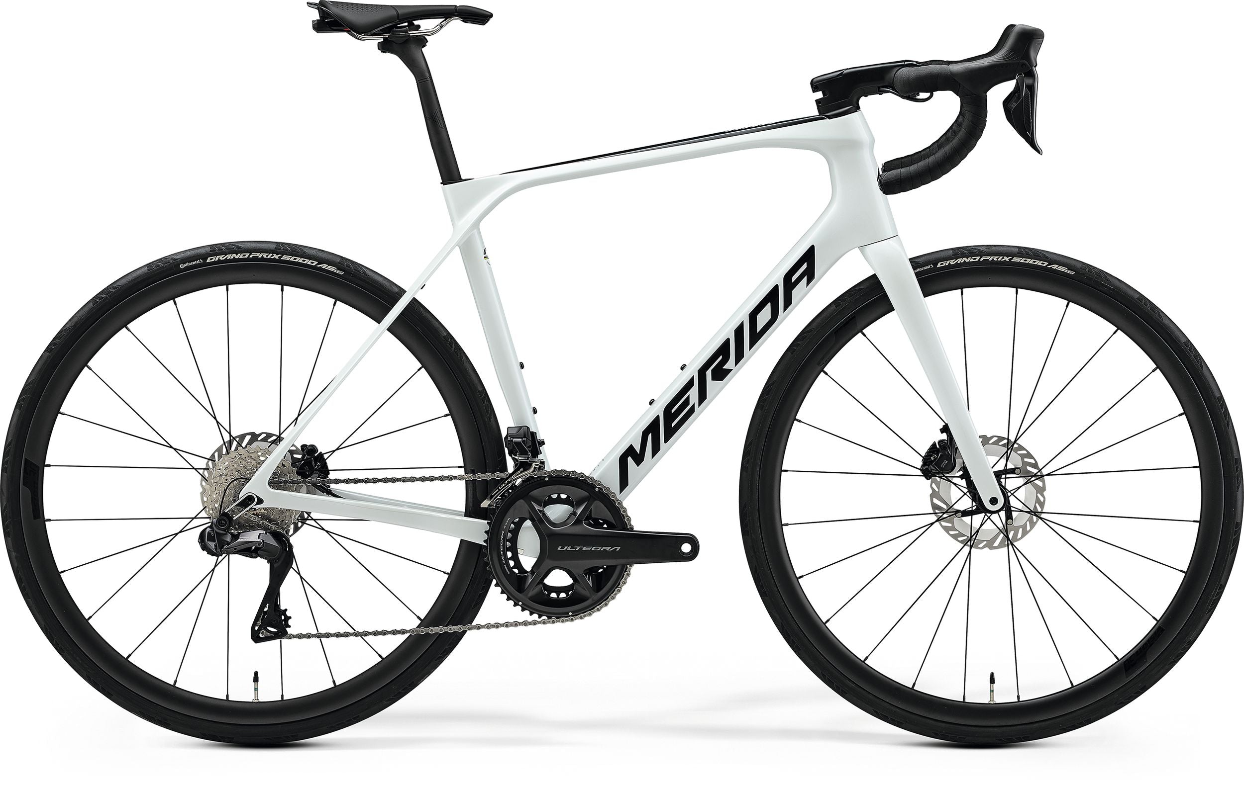 Merida Scultura Endurance 8000 — White/Black (2025)