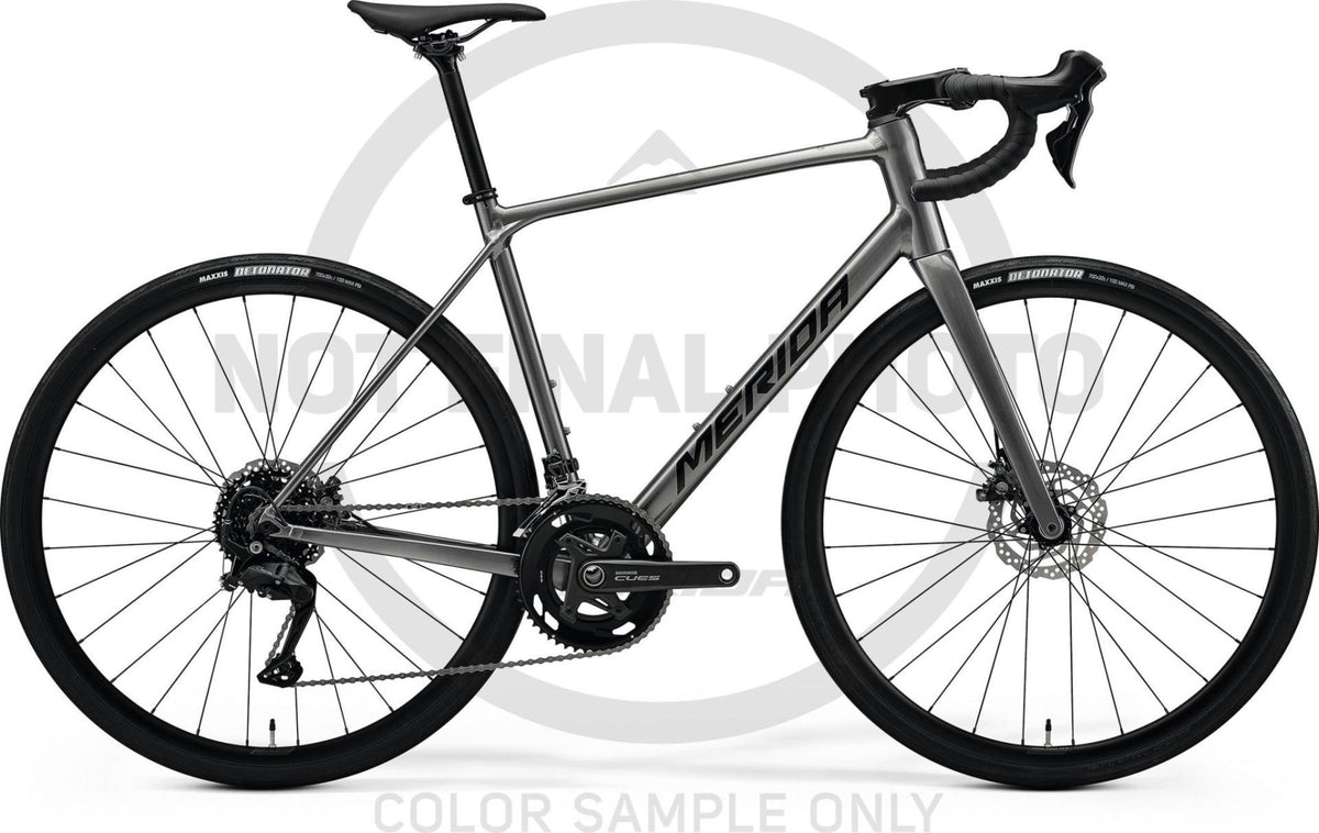Merida Scultura Endurance 200 — Gunmetal Grey/ Black